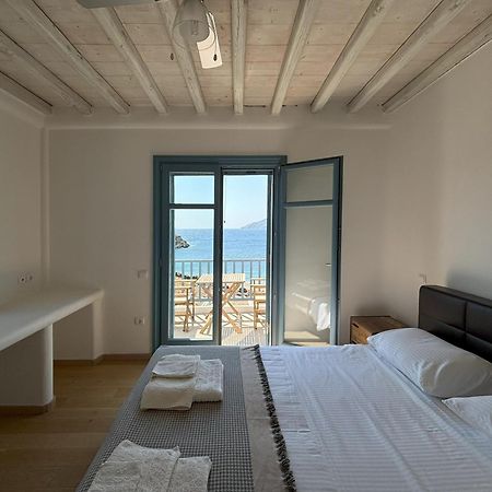 Almyra Red Villa Kíthnos Exteriör bild